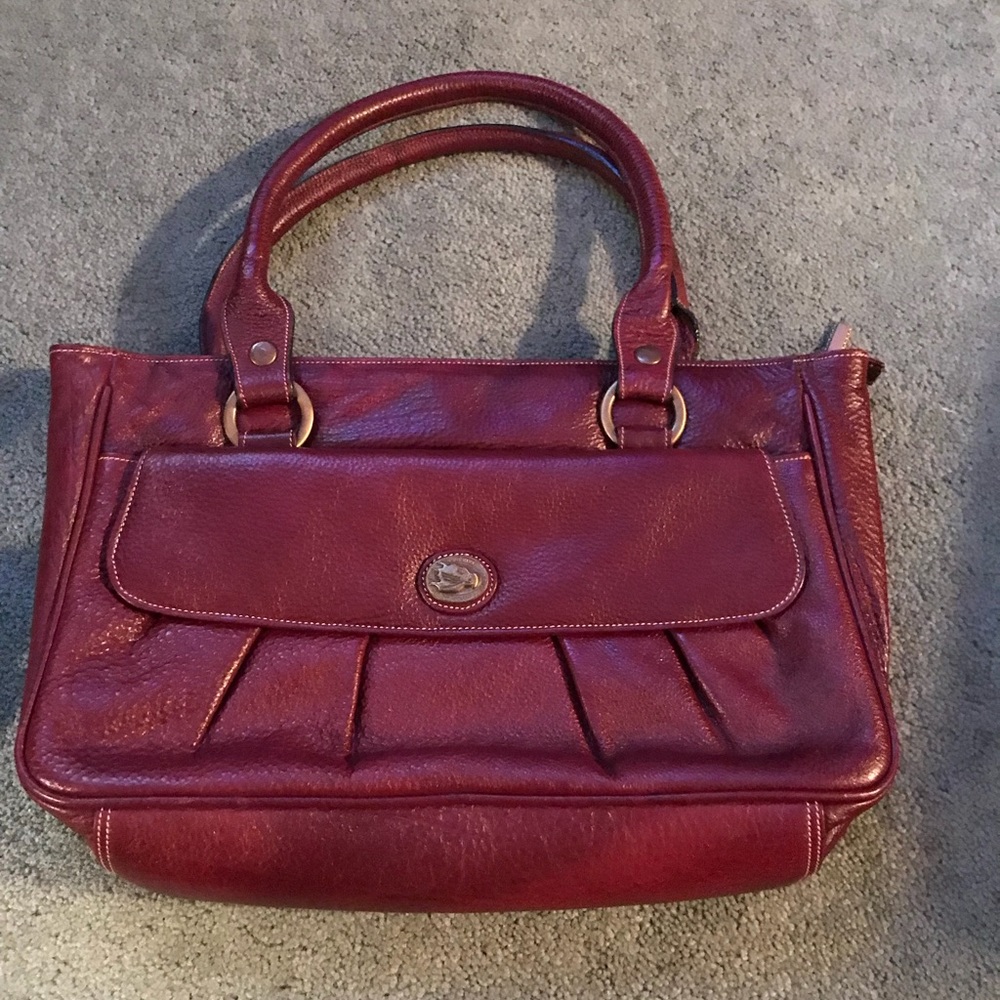 Ladies Moochies Burgundy Leather Handbag